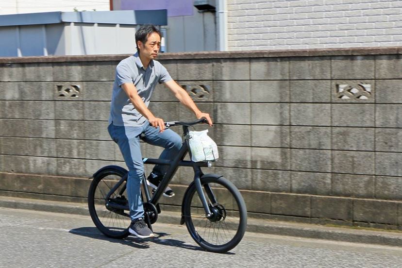 施錠/解錠もスマホで！見た目も機能もスマートでイケてるVanMoofの新型e-Bike「S3」「X3」 - 価格.comマガジン