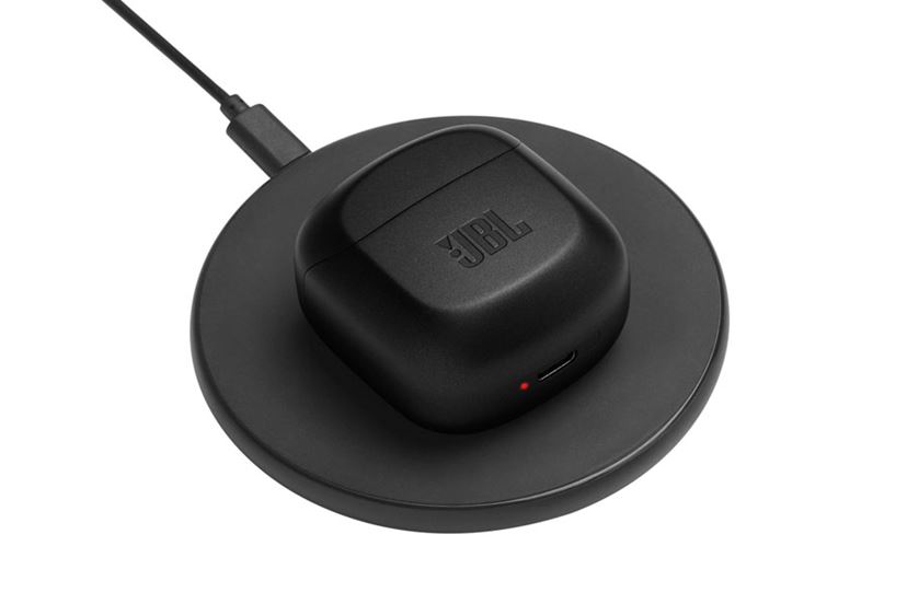 JBL CLUB PRO+ TWS ハイブリッドノイズキャンセリング ワイヤレ… JBL