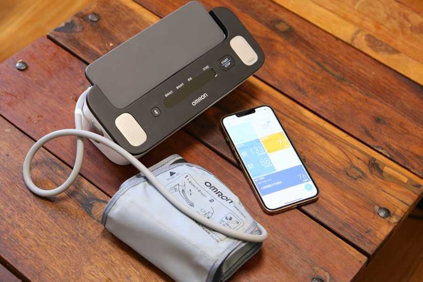 2025年》おすすめの血圧計を厳選！ 正確な上腕式や手首式、スマホ連動