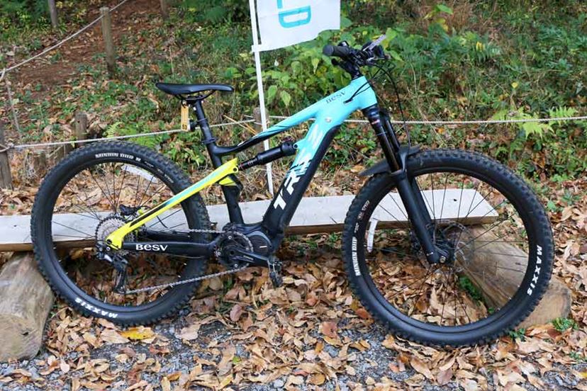 マウンテンバイクコースでe-MTBを乗り比べ！ 推せるエントリー
