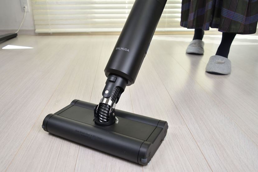 バルミューダの掃除機「BALMUDA The Cleaner」で掃除が楽しくなった！ - 価格.comマガジン