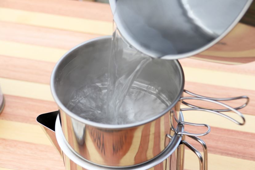 ベテランキャンパーにも支持されるカリタのコーヒードリッパー