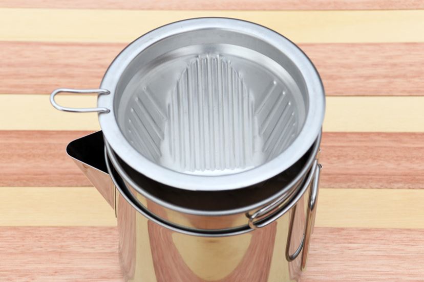 ベテランキャンパーにも支持されるカリタのコーヒードリッパー