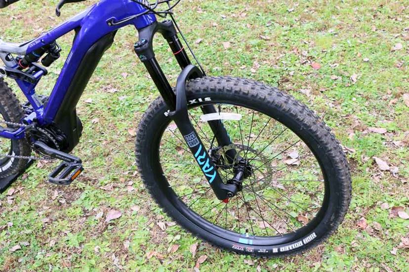 日本国内のトレイルとの相性バツグン！ヤマハ初のフルサスe-MTB「YPJ