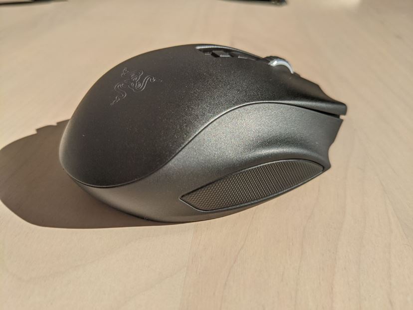 1台でFPS、バトロワ、MMOに対応！ 「Razer Naga Pro」レビュー - 価格