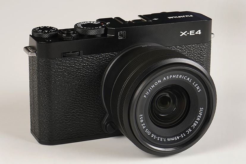 富士フイルム「X-E4」レビュー。ミニマルなデザイン＆操作性をどう評価する？ - 価格.comマガジン