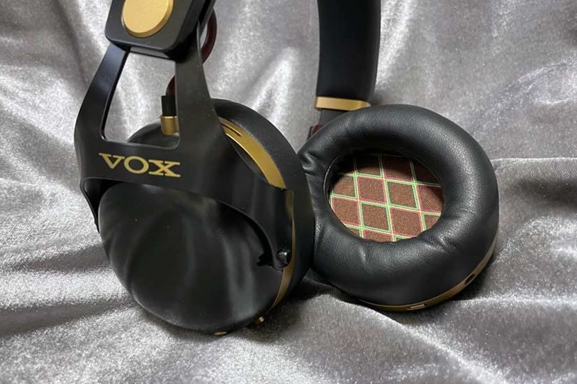 英国ギターアンプ二大巨頭「Marshall」と「VOX」のヘッドホンを