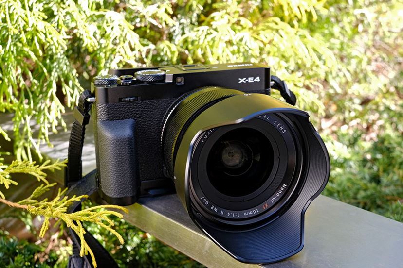 富士フイルム「X-E4」と「XF16mmF1.4 R WR」で飯田橋と善福寺川の春を探す - 価格.comマガジン