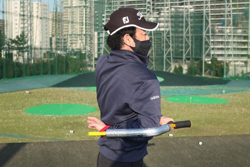 韓国発“シャローイング養成グッズ”の効果のほどは!? 編集部員が