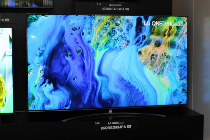 ミニLED＋量子ドットを組み合わせたLGの“新基準”液晶テレビ「QNED