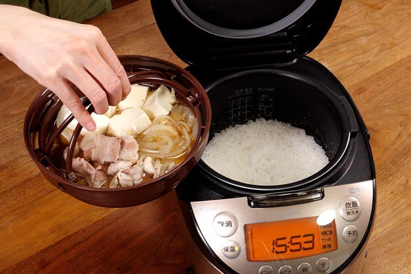 炊飯器で肉豆腐！ タイガー「tacook」があるとおかず作りが楽になる【動画】 - 価格.comマガジン