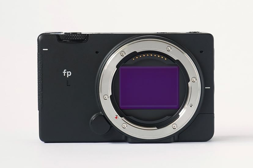 手のひらサイズの6000万画素カメラ。シグマのフルサイズミラーレス「fp L」レビュー - 価格.comマガジン