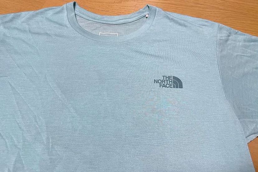ザ・ノース・フェイス「メリノウール混紡Tシャツ」は着心地も ザ・ノース・フェイス「メリノウール混紡Tシャツ」は着心地も