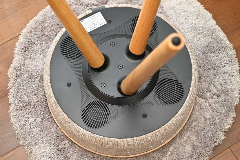 スピーカー設置の悩みを一気に解消。サイドテーブル型Bluetooth