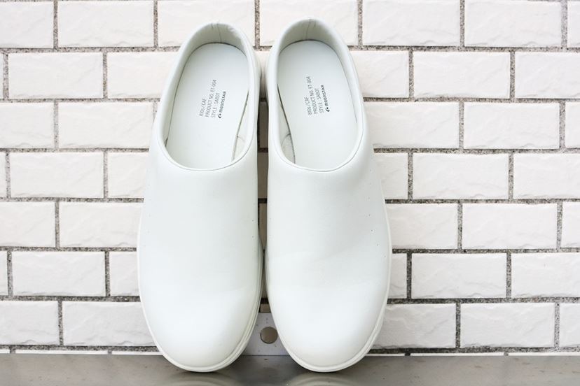 この靴、便利！ 「ちょうどよいご近所履き」ならサボタイプの「カフ