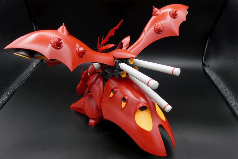 即完売！ シャア最期の機体「HG ナイチンゲール」を組み立てレビュー