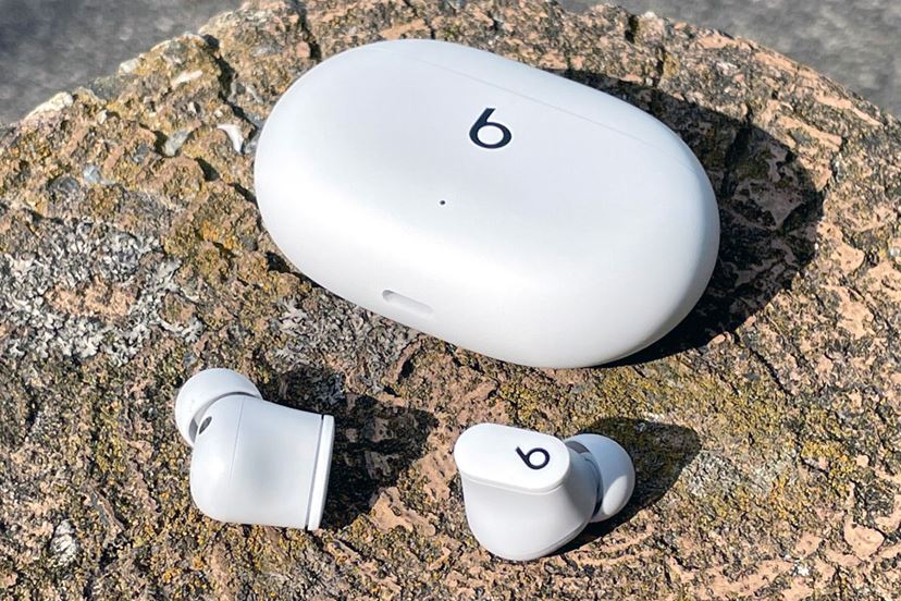 Beats Studio Buds 完全ワイヤレスノイズキャンセリング Amazon.co.jp: Beats Studio Buds – ワイヤレスノイズキャンセ