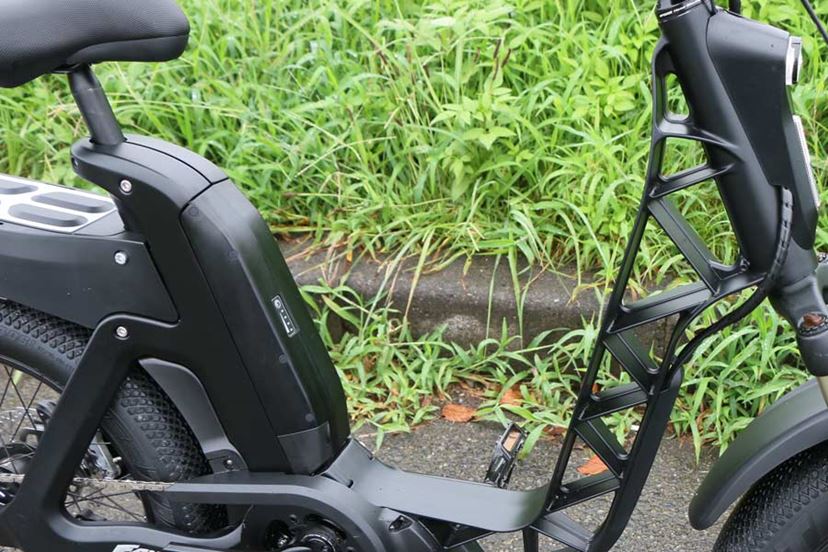 バイクとも自転車とも違う！ e-Bike独自のルックスと乗り味が楽しい