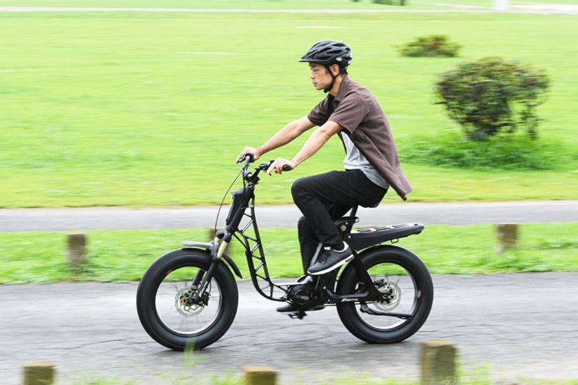 バイクとも自転車とも違う！ e-Bike独自のルックスと乗り味が楽しい