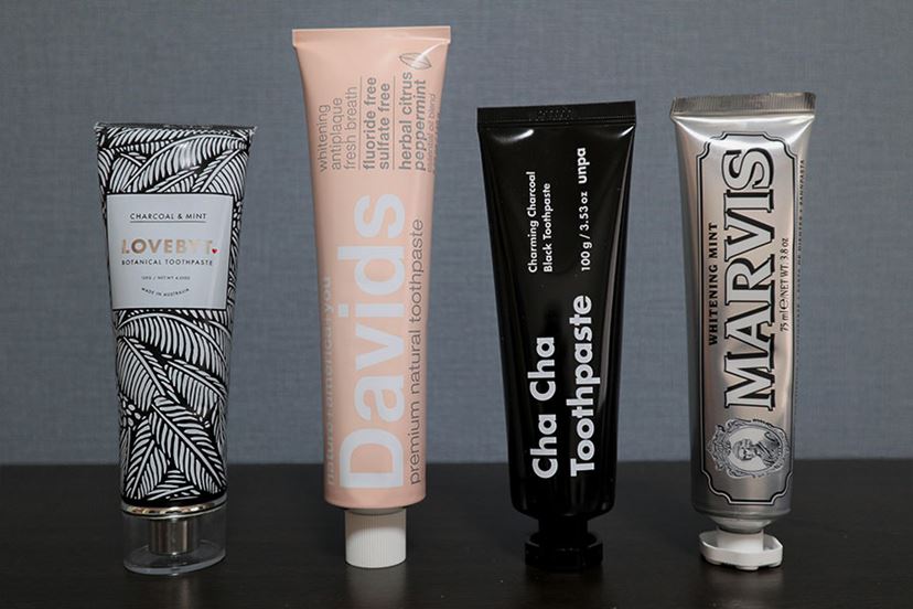 置いとくだけで気分がアガる 映える外国産歯磨き粉 の効果や味を比べてみた 価格 Comマガジン