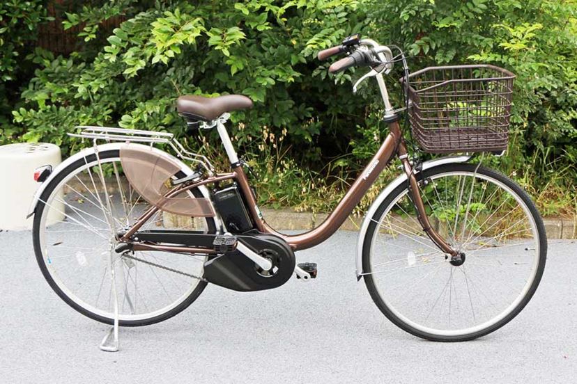 自転車を押して歩く時もアシスト機能で楽々！ パナソニック「ビビ・L