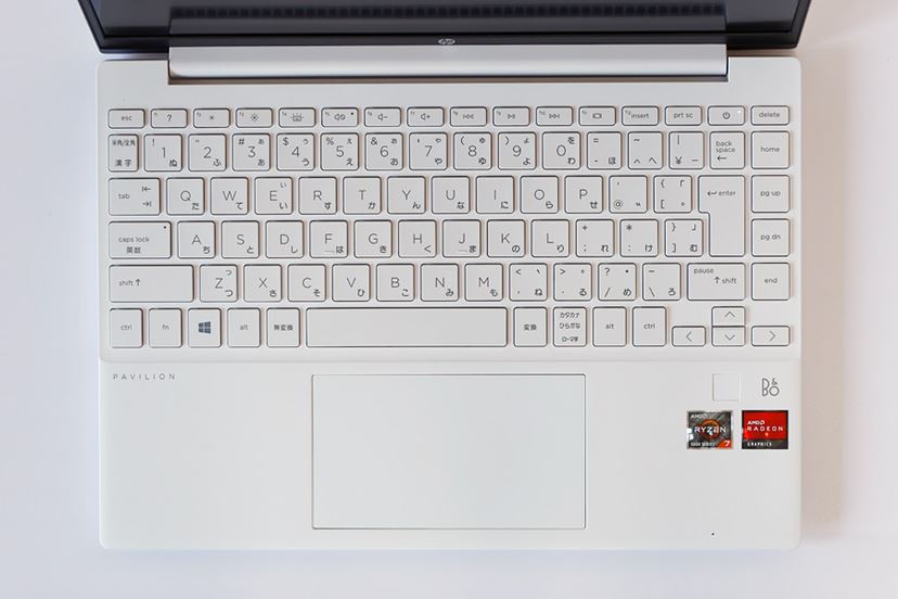 コスパ優秀すぎ! 12万円で1kg切りの軽量モバイルノート「HP コスパ優秀すぎ! 12万円で1kg切りの軽量モバイルノート「HP