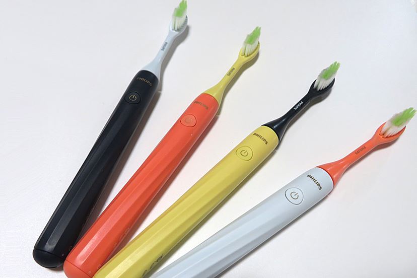 PHILIPS One 電動歯ブラシ 本体 PHILIPS One 電動歯ブラシ 本体 Philips One 乾電池式電動