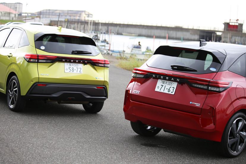 日産「オーラ」と「ノート」を比較試乗。外観、内装、走りや燃費などの