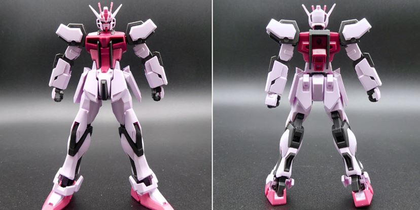 お菓子売り場”で買えるガンプラ!? クリスマス限定キットを