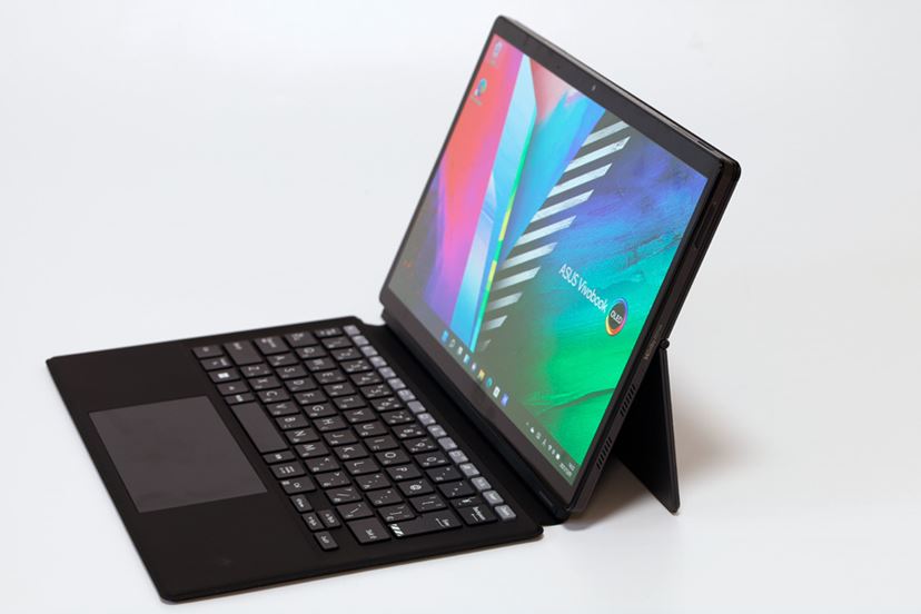 Windowsタブレット本体 Vivobook slate T3300KA Review - ASUS Vivobook 13 Slate OLED: An OLED tablet powered by
