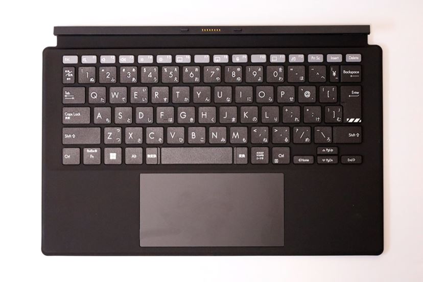 有機ELの美麗Windowsタブレット、ASUS「Vivobook13 Slate OLED