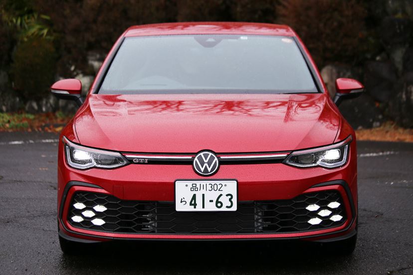 新型「ゴルフGTI」のフロントフェイス