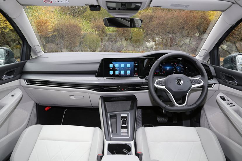 新型「ゴルフTDI」（Style）のインテリア