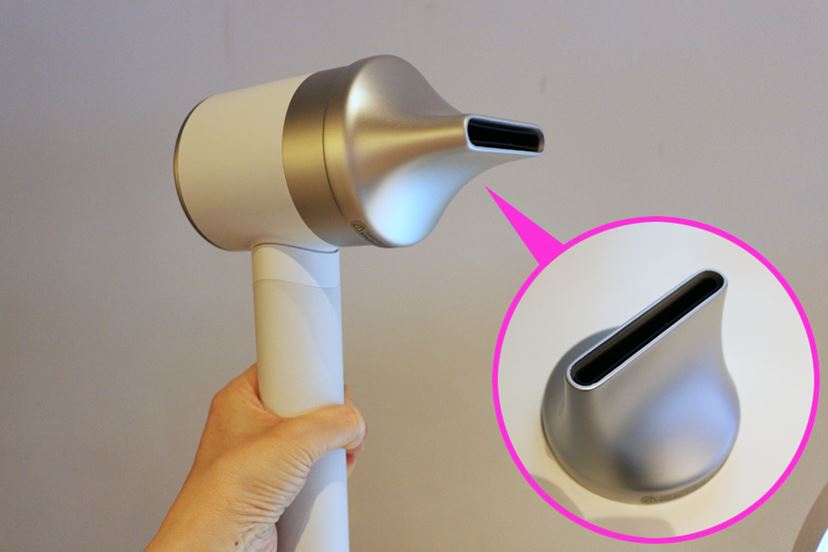 太陽のような光と風でやさしく乾かすヘアドライヤー「Zuvi Halo」に