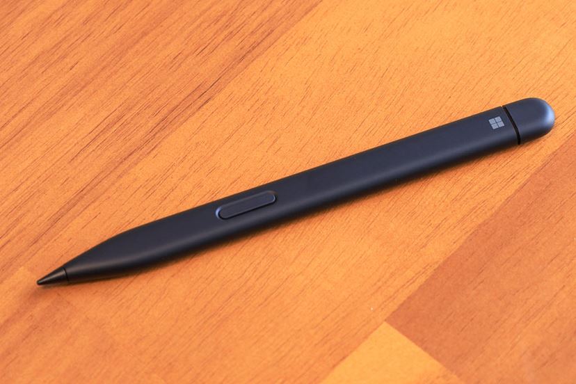 仕事がはかどる2画面スマホ「Surface Duo 2」レビュー、魅力的だけどお