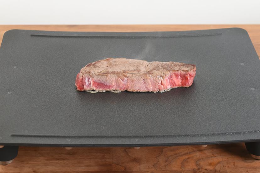 abien ホットプレート 四角形 高温・低温設定 未来型ホットプレート「abien MAGIC GRILL」シリーズから約6cmの深型