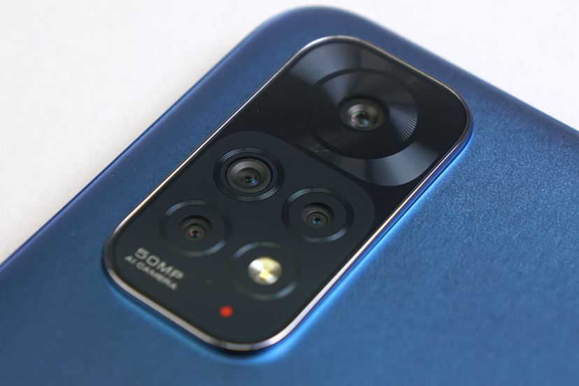 238》Xiaomi Redmi Note 11 スマートフォン本体 美品 高機能有機EL