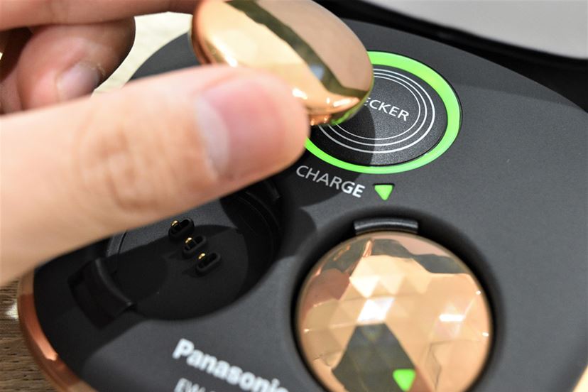 肩コリや腰コリは改善される？ パナソニックの高周波治療器