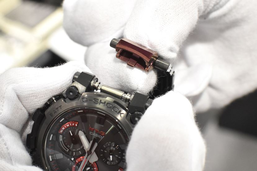 も*具様 CASIO G-SHOCK MT-G　本体のみ G-SHOCKのMT-Gシリーズから薄型の新モデルが登場！ | GQ JAPAN