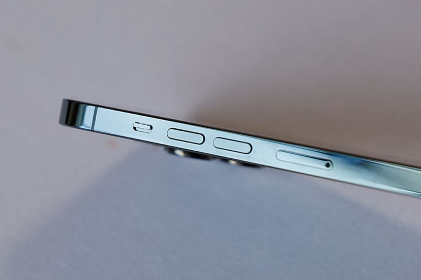 【希少なグリーン】iPhone 13 mini 512GB ｜Face ID不可 ヨドバシ.com - アップル Apple iPhone 13 mini 512GB グリーン