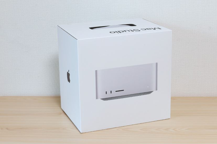小さくて静かでパワフル！「Mac Studio」＆「Studio Display