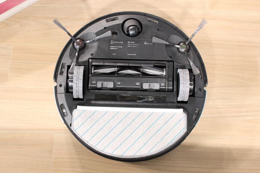 ゴミ収集&モップ洗浄まで全自動!“最強”をうたうロボット掃除機 ゴミ収集&モップ洗浄まで全自動!“最強”をうたうロボット掃除機