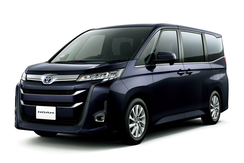 ステップワゴン」と「ノア」「ヴォクシー」、新型ミニバンを徹底比較