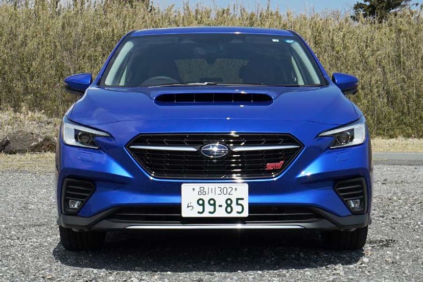 CVTの逆襲」は本当か!? スバル「レヴォーグ STI Sport R」を山道で乗ってみた - 価格.comマガジン