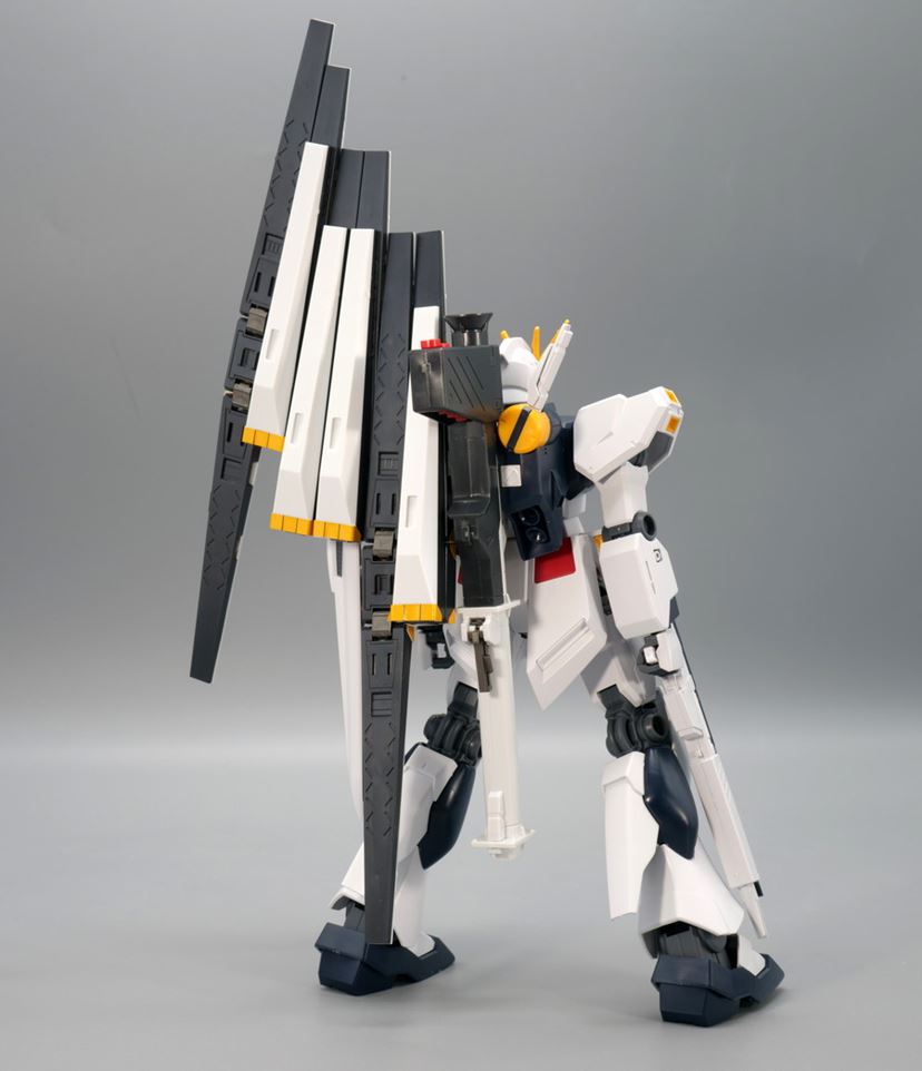 νガンダム」の1/144スケールガンプラを徹底比較！ ENTRY GRADE版の実力は？ - 価格.comマガジン