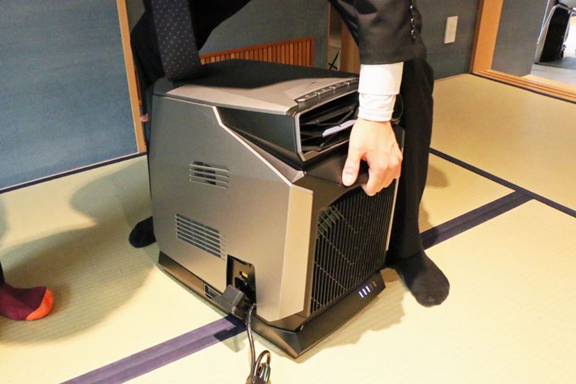 ECOFLOW - ECOFLOW WAVE ポータブルクーラー 本体＋バッテリーパック　キャンプ EcoFlow Wave ポータブルクーラーは車中泊やキャンプに最適