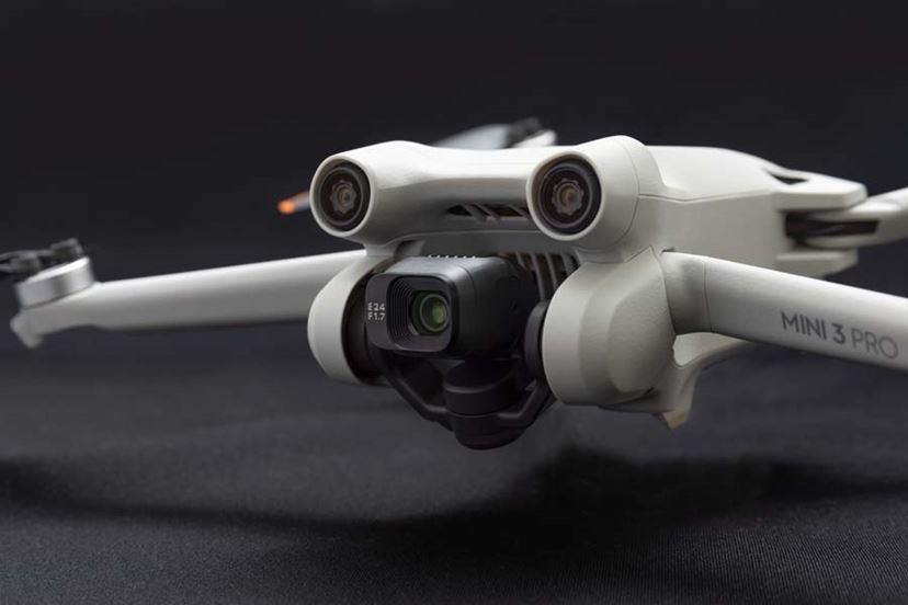 DJI Mini 3 Pro」レビュー。長時間飛行や安定性アップなど超絶進化を遂げる - 価格.comマガジン