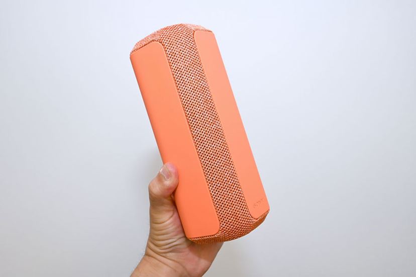 アレイスピーカーから着想！ 広いリスニングエリアをカバーするソニー