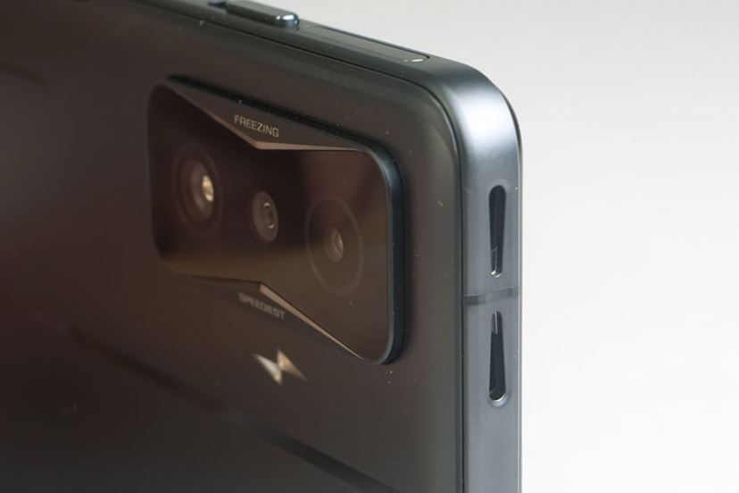 シャオミ「POCO F4 GT」レビュー、安い・爆速・熱ダレ知らずの3 シャオミ「POCO F4 GT」レビュー、安い・爆速・熱ダレ知らずの3