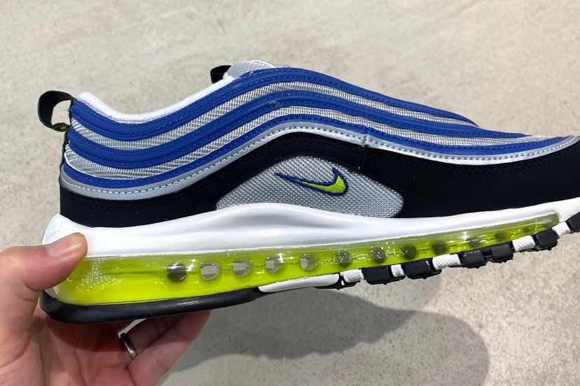 ナイキ エア マックス 97」の“幻の1足”「OG」が発売！ そして何気に25